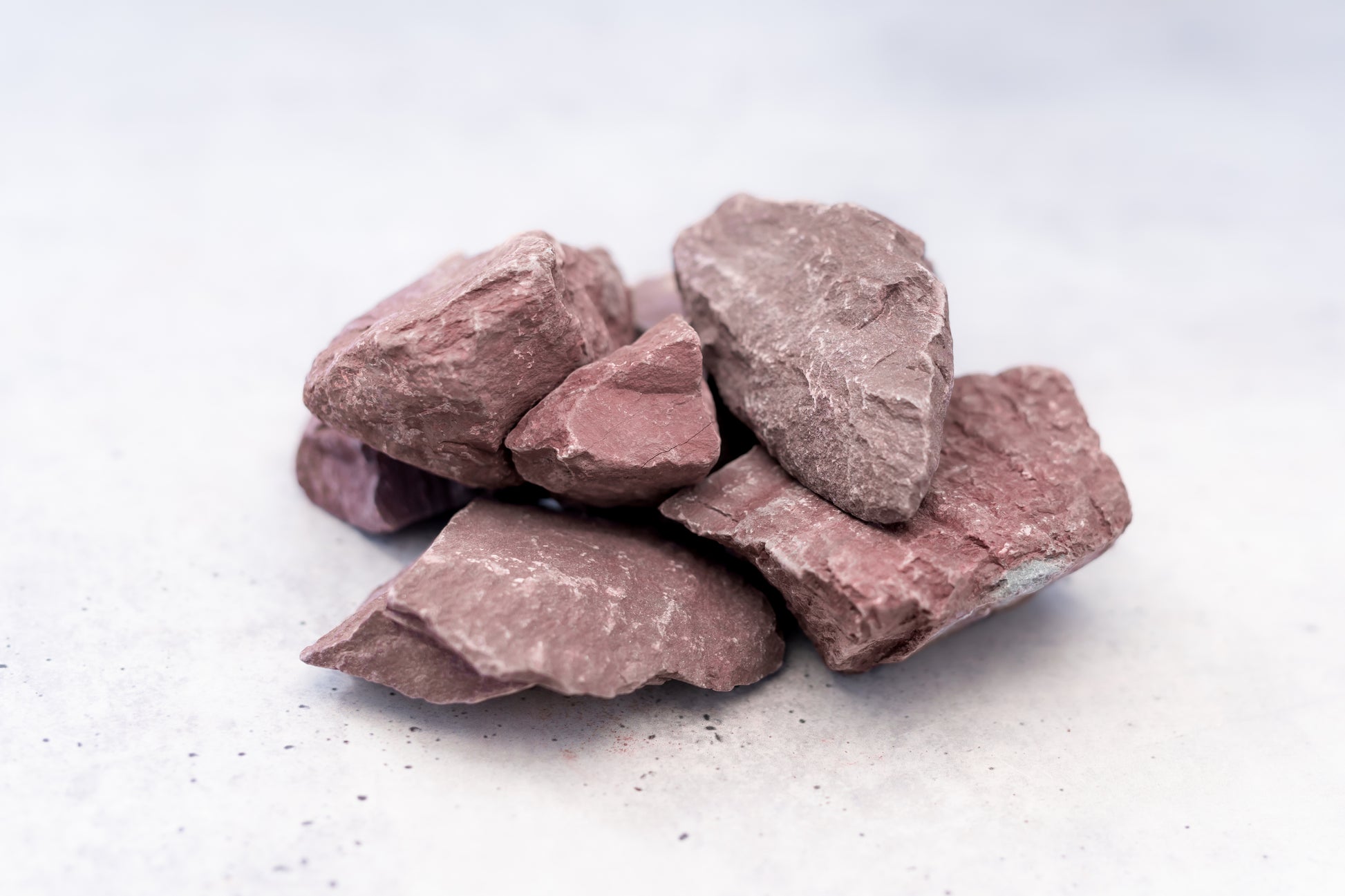 Red Stone 1/2 Cubic Yard – Throop Landscape Supply