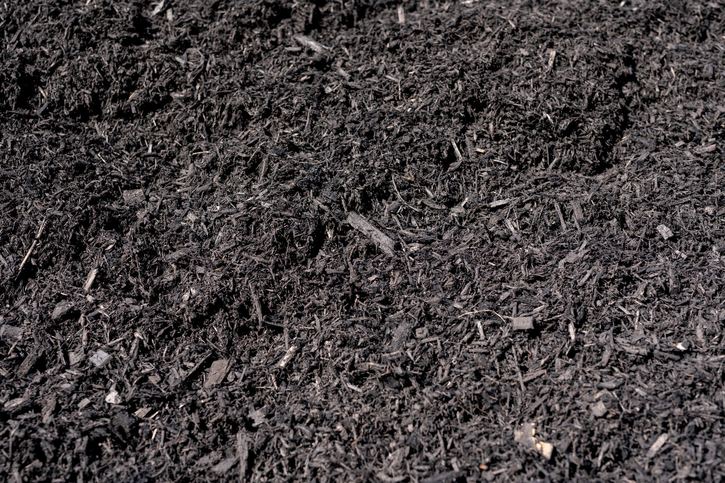 Black Mulch 1/2 Cubic Yard