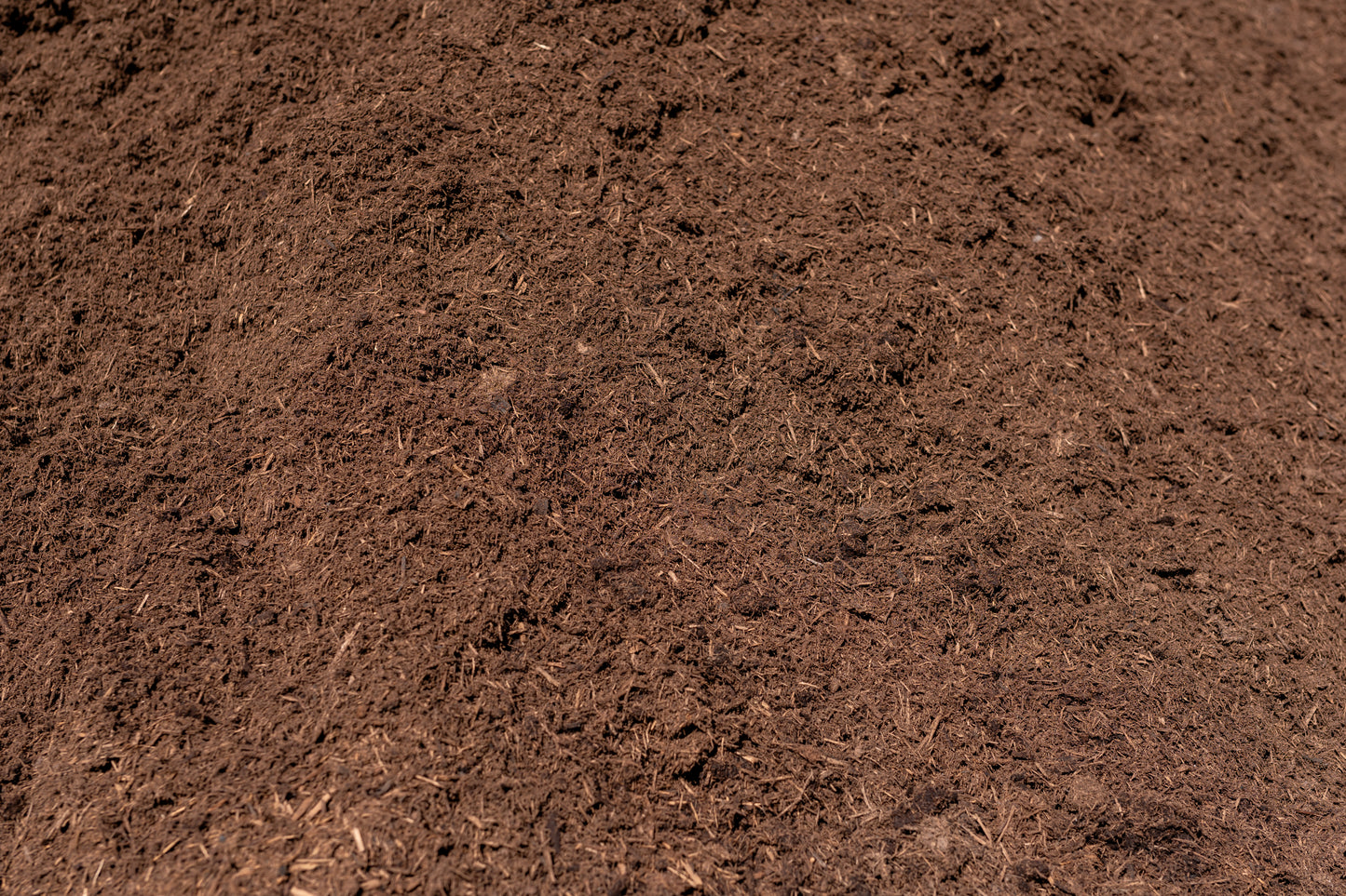 Natural Bark Mulch 1/2 Cubic Yard